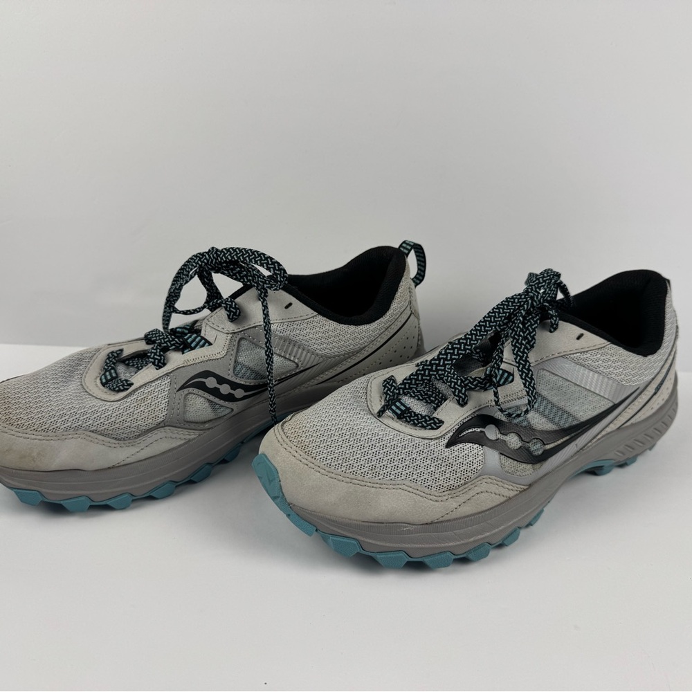 Saucony Excursion TR16 trail running shoes in Fog/Rainfall colors size 9 1/2